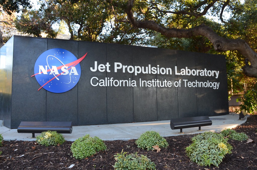 Photo of the Jet Propulsion Laboratory sign in California